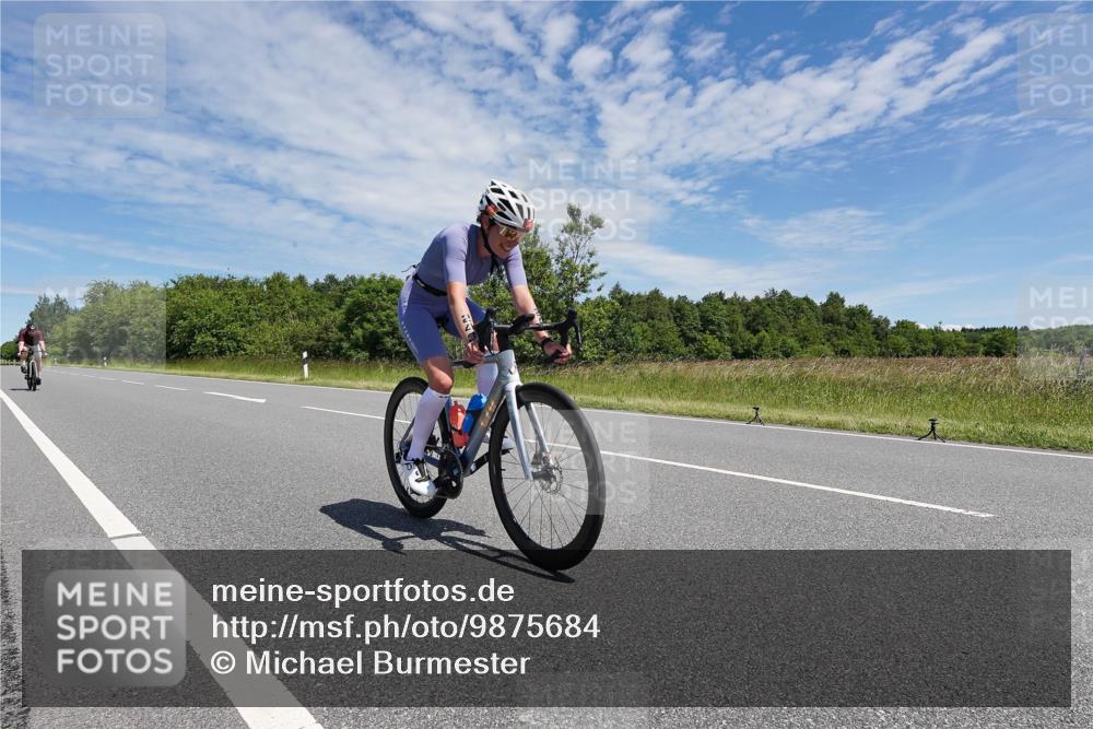 21.06.2026 - Viking Triathlon Michael Burmester http://msf.ph/oto/9875684 21.06.2026 13:10:46 Radfahren 178, 258 meine-sportfotos.de