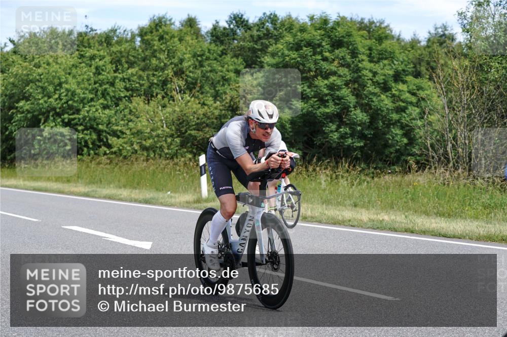 21.06.2026 - Viking Triathlon Michael Burmester http://msf.ph/oto/9875685 21.06.2026 12:52:38 Radfahren 63, 64, 75, 87, 89, 95, 118, 162, 269, 275, 302, 411, 459, 460, 464, 490, 522, 552 meine-sportfotos.de