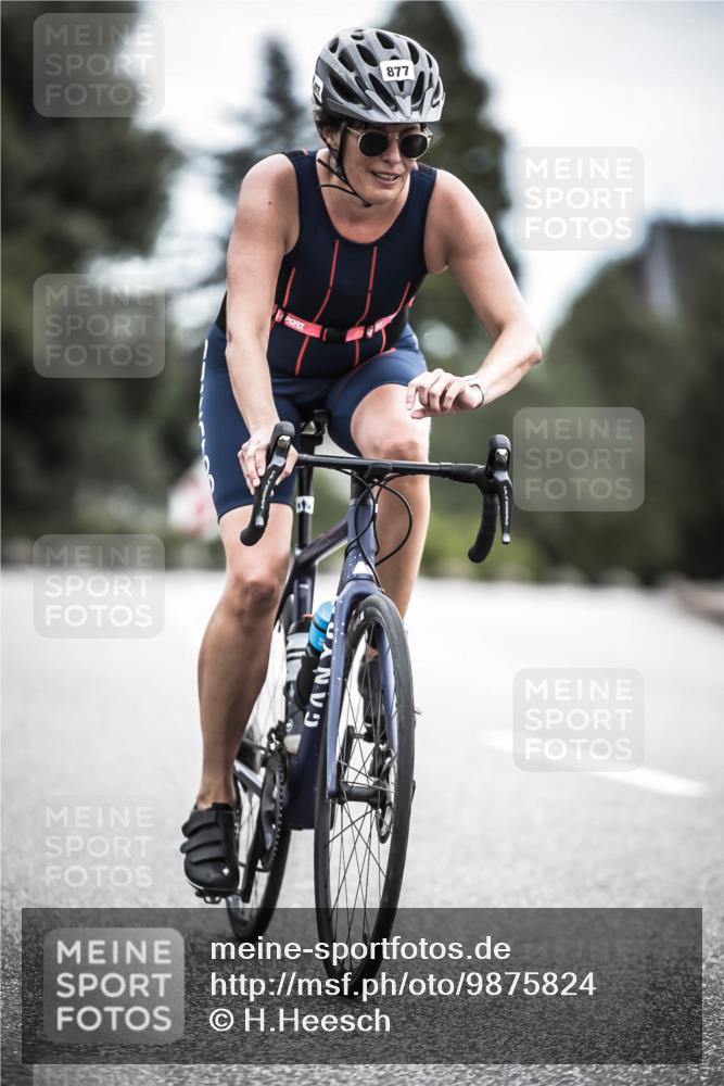 21.06.2026 - 29. Vierlanden-Triathlon H.Heesch http://msf.ph/oto/9875824 21.06.2026 12:27:49 Radfahren 635, 683, 877, 924, 956 meine-sportfotos.de