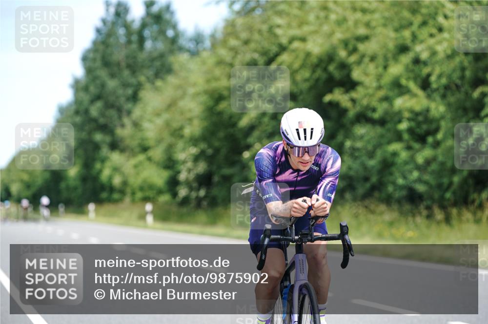 21.06.2026 - Viking Triathlon Michael Burmester http://msf.ph/oto/9875902 21.06.2026 12:53:34 Radfahren 168, 237, 431, 431, 545, 652, 652 meine-sportfotos.de