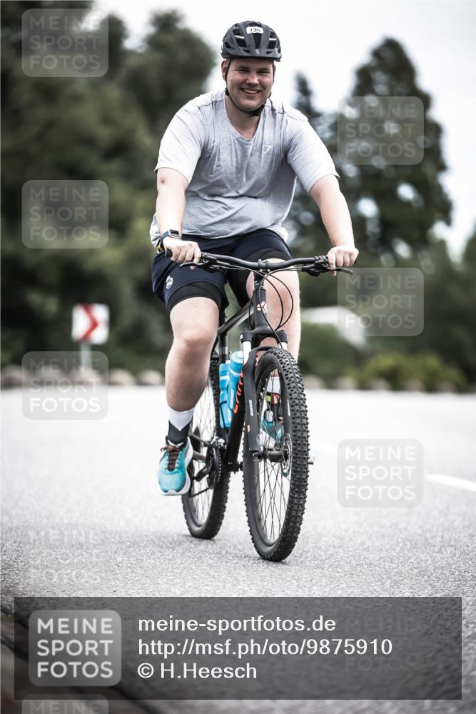 21.06.2026 - 29. Vierlanden-Triathlon H.Heesch http://msf.ph/oto/9875910 21.06.2026 12:29:17 Radfahren 736, 761, 933, 951, 974 meine-sportfotos.de