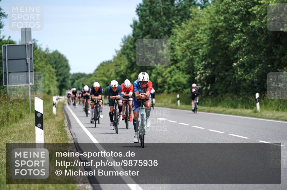 21.06.2026 - Viking Triathlon Michael Burmester http://msf.ph/oto/9875936 21.06.2026 12:54:04 Radfahren 107, 154, 220, 286, 296, 314, 376, 414, 560, 574 meine-sportfotos.de