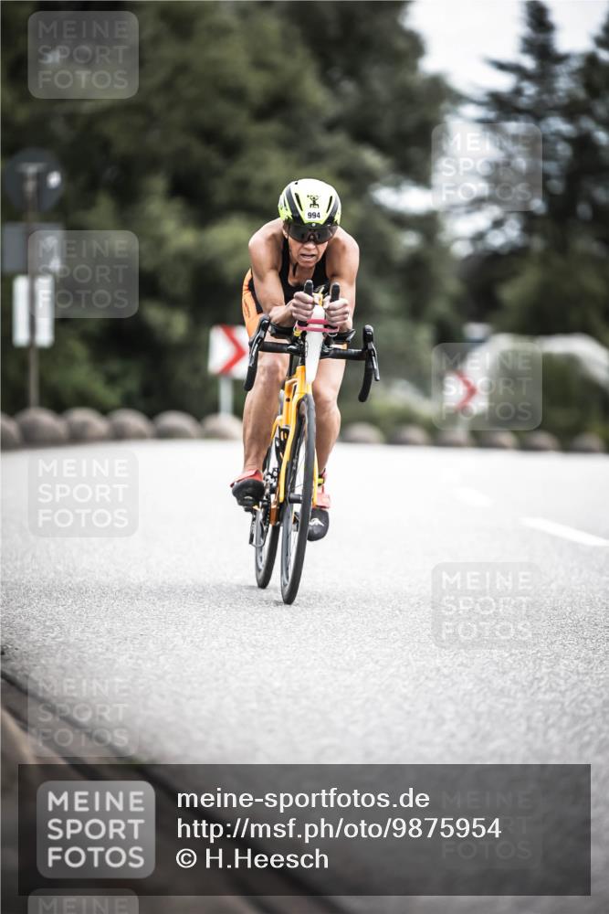 21.06.2026 - 29. Vierlanden-Triathlon H.Heesch http://msf.ph/oto/9875954 21.06.2026 12:32:24 Radfahren 900, 949, 994 meine-sportfotos.de