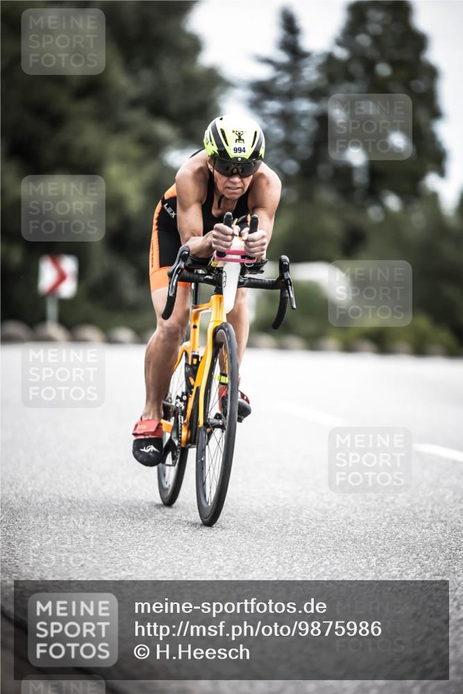 21.06.2026 - 29. Vierlanden-Triathlon H.Heesch http://msf.ph/oto/9875986 21.06.2026 12:32:24 Radfahren 900, 949, 994 meine-sportfotos.de