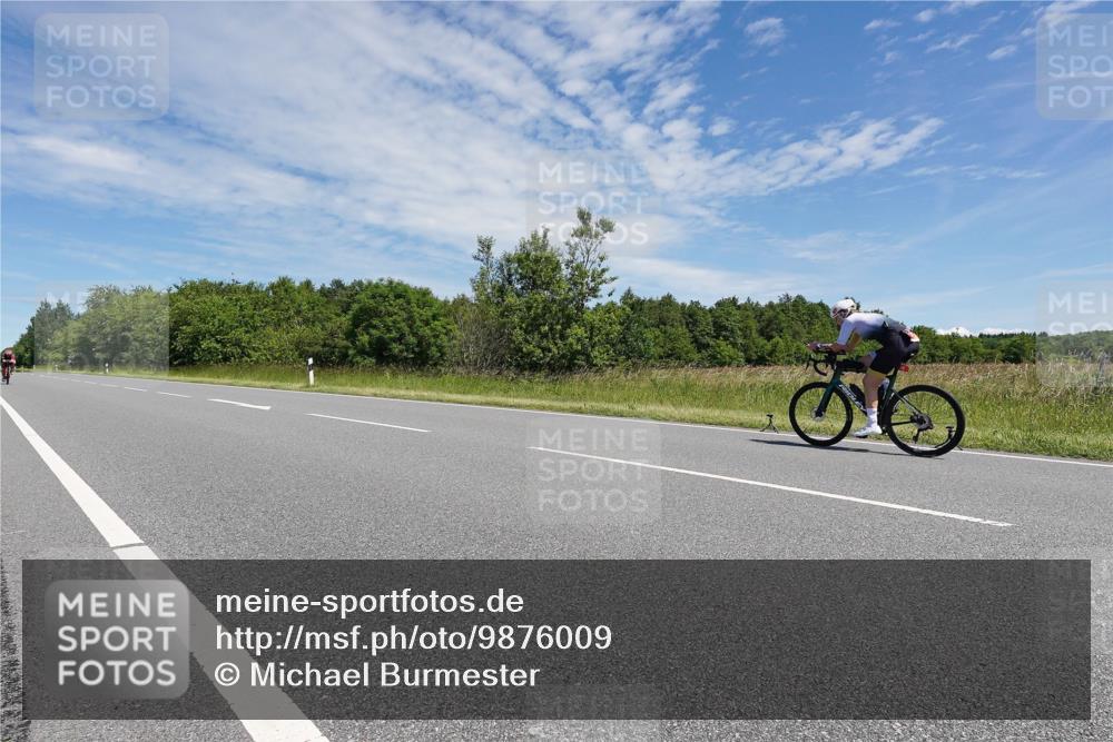 21.06.2026 - Viking Triathlon Michael Burmester http://msf.ph/oto/9876009 21.06.2026 13:15:37 Radfahren 139, 276, 401 meine-sportfotos.de