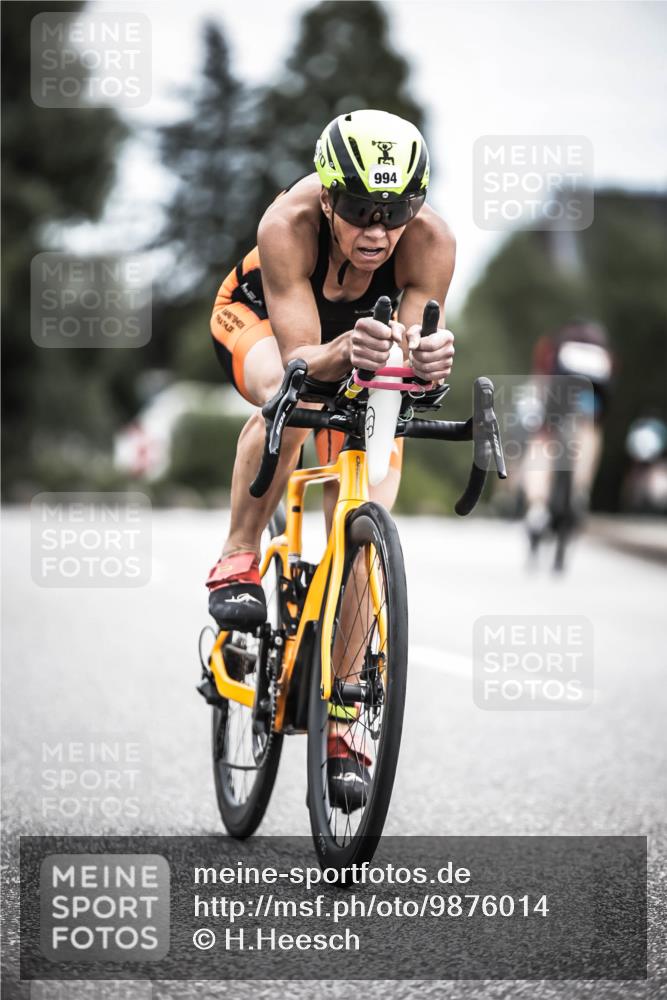 21.06.2026 - 29. Vierlanden-Triathlon H.Heesch http://msf.ph/oto/9876014 21.06.2026 12:32:25 Radfahren 900, 949, 994 meine-sportfotos.de