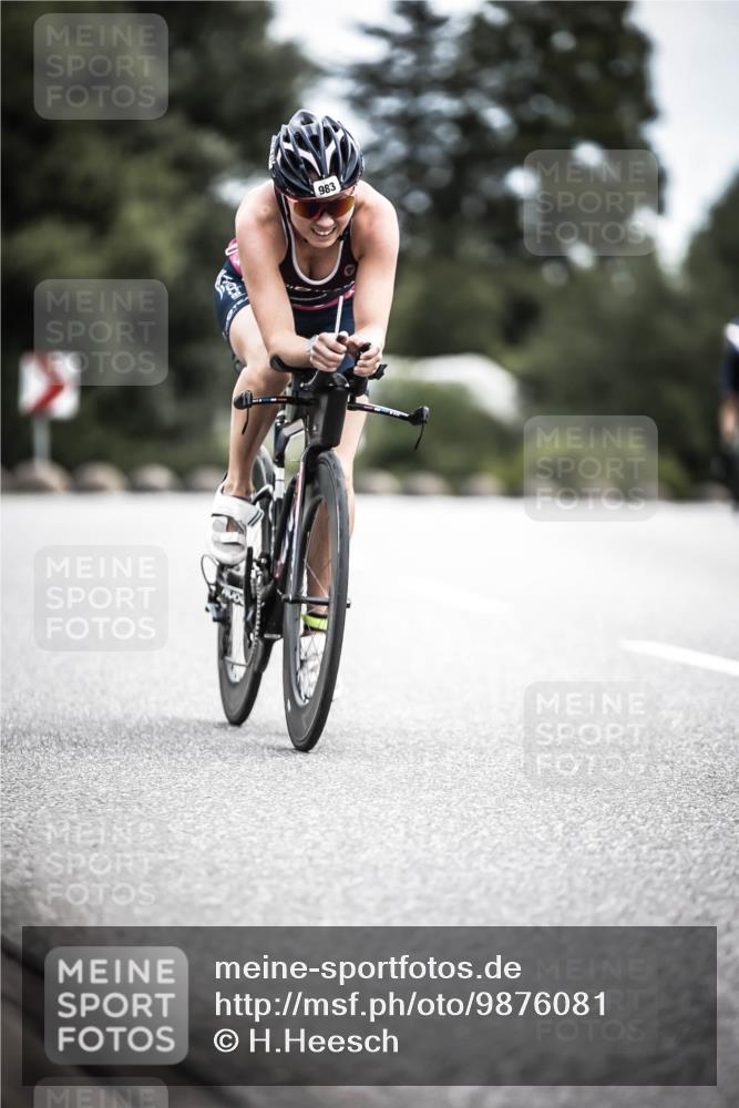 21.06.2026 - 29. Vierlanden-Triathlon H.Heesch http://msf.ph/oto/9876081 21.06.2026 12:32:36 Radfahren 907, 983 meine-sportfotos.de