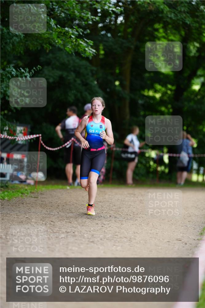 21.06.2026 - 29. Vierlanden-Triathlon LAZAROV Photography http://msf.ph/oto/9876096 21.06.2026 15:18:33 Laufen  meine-sportfotos.de