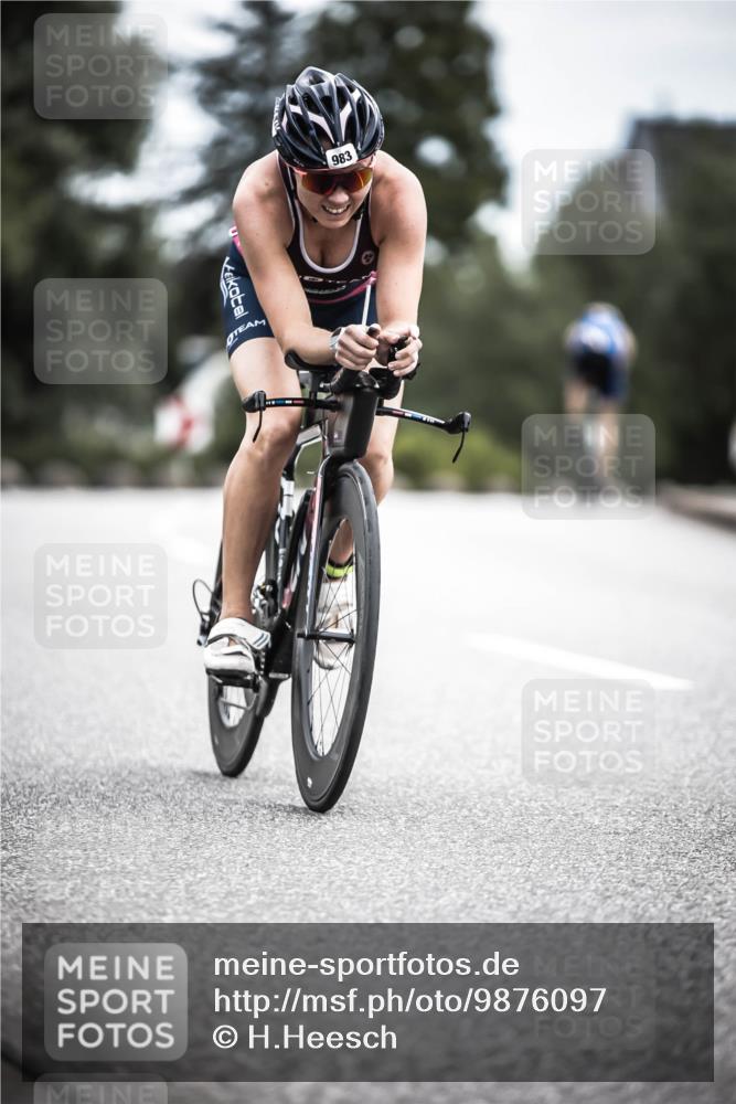 21.06.2026 - 29. Vierlanden-Triathlon H.Heesch http://msf.ph/oto/9876097 21.06.2026 12:32:36 Radfahren 907, 983 meine-sportfotos.de