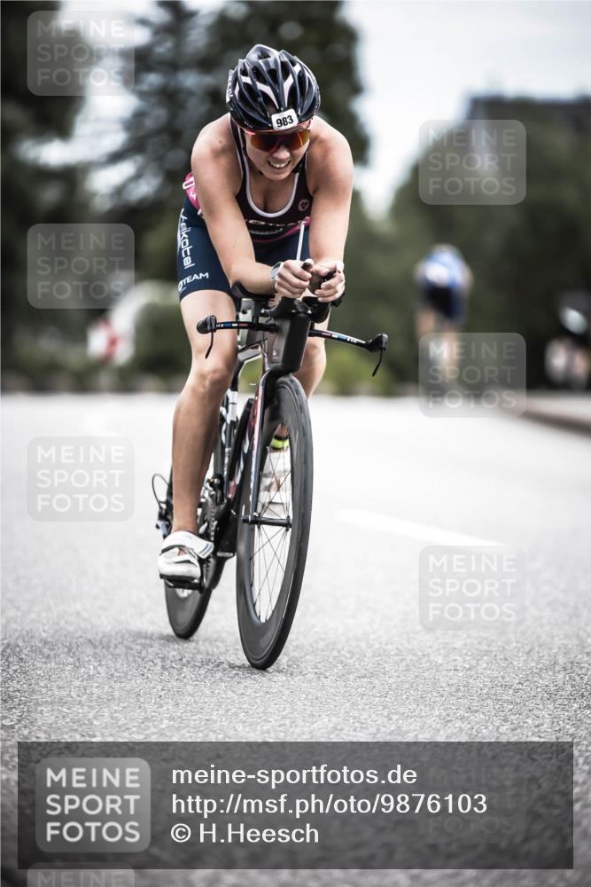 21.06.2026 - 29. Vierlanden-Triathlon H.Heesch http://msf.ph/oto/9876103 21.06.2026 12:32:36 Radfahren 907, 983 meine-sportfotos.de