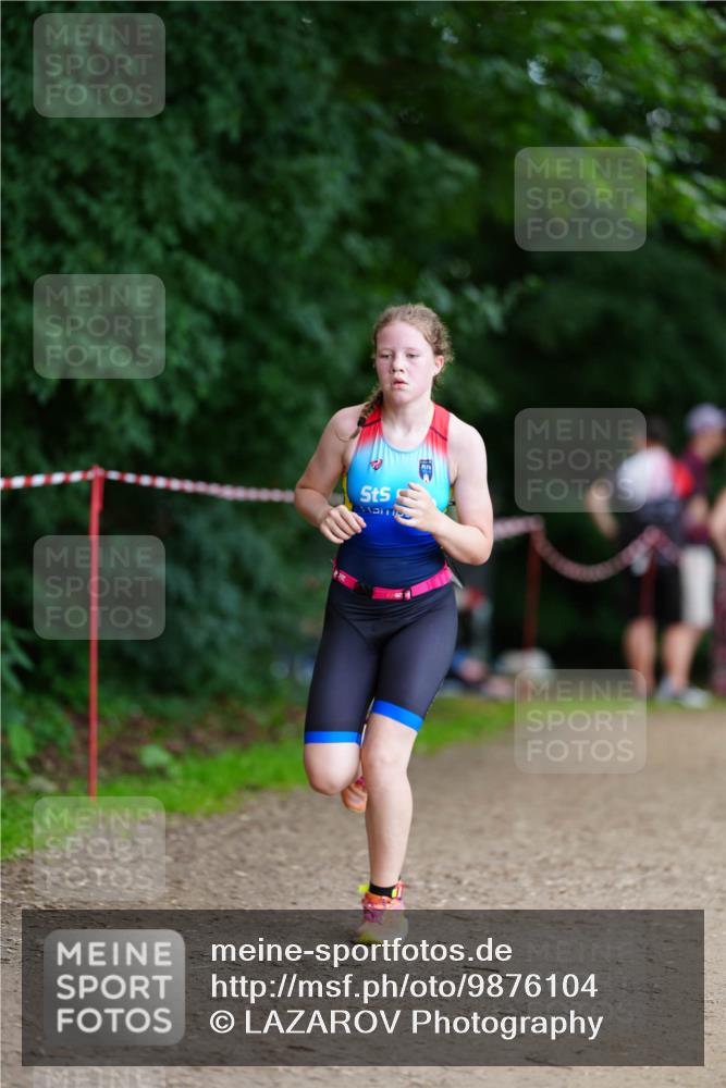 21.06.2026 - 29. Vierlanden-Triathlon LAZAROV Photography http://msf.ph/oto/9876104 21.06.2026 15:18:34 Laufen  meine-sportfotos.de