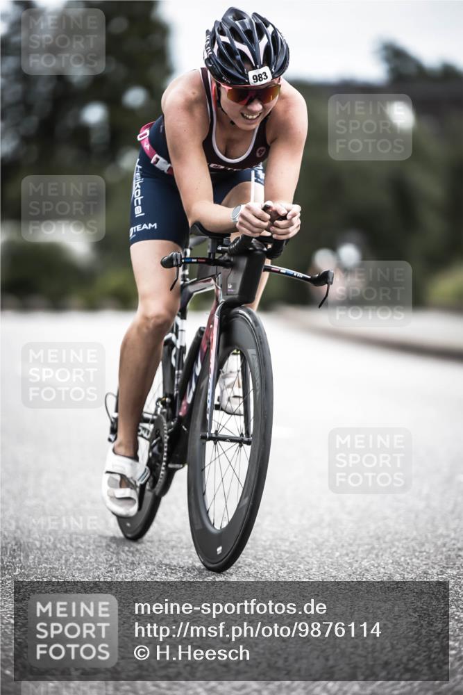 21.06.2026 - 29. Vierlanden-Triathlon H.Heesch http://msf.ph/oto/9876114 21.06.2026 12:32:36 Radfahren 907, 983 meine-sportfotos.de
