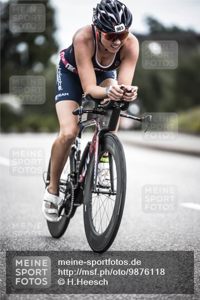 21.06.2026 - 29. Vierlanden-Triathlon H.Heesch http://msf.ph/oto/9876118 21.06.2026 12:32:36 Radfahren 907, 983 meine-sportfotos.de
