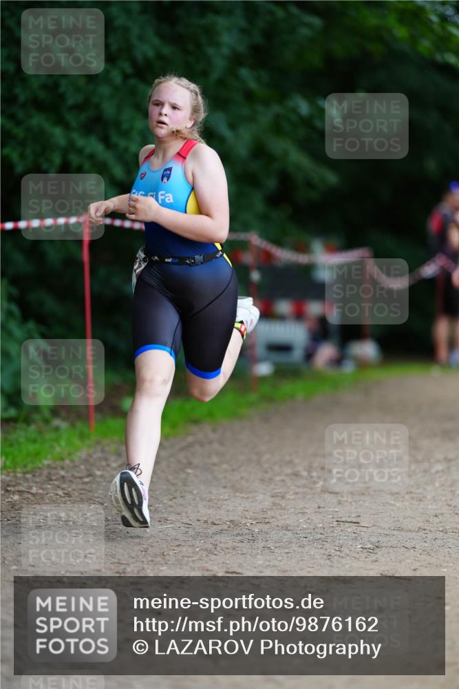 21.06.2026 - 29. Vierlanden-Triathlon LAZAROV Photography http://msf.ph/oto/9876162 21.06.2026 15:18:57 Laufen  meine-sportfotos.de