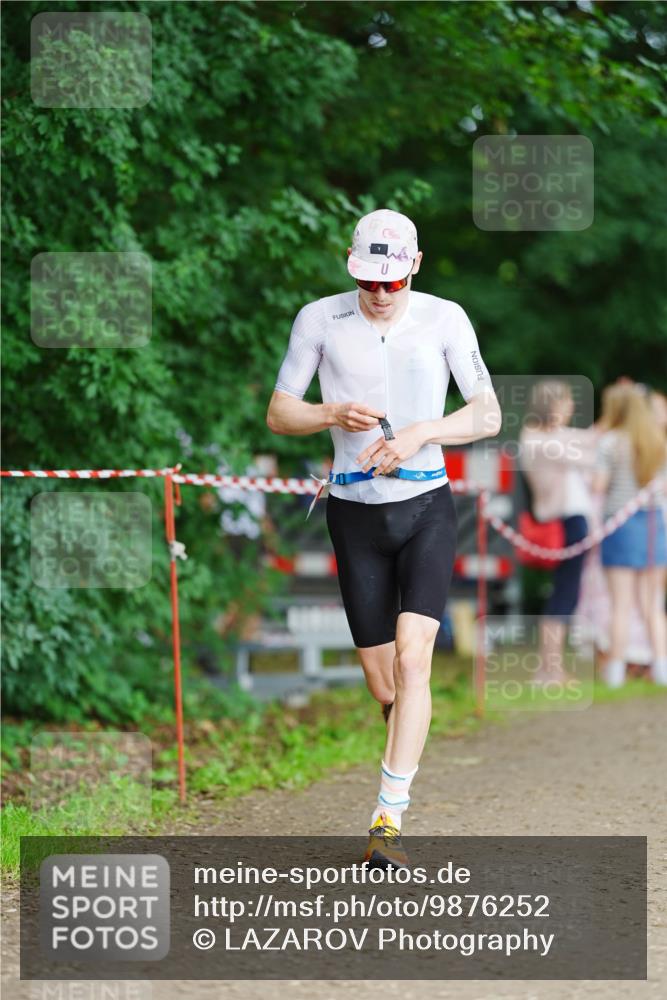 21.06.2026 - 29. Vierlanden-Triathlon LAZAROV Photography http://msf.ph/oto/9876252 21.06.2026 10:42:46 Laufen  meine-sportfotos.de