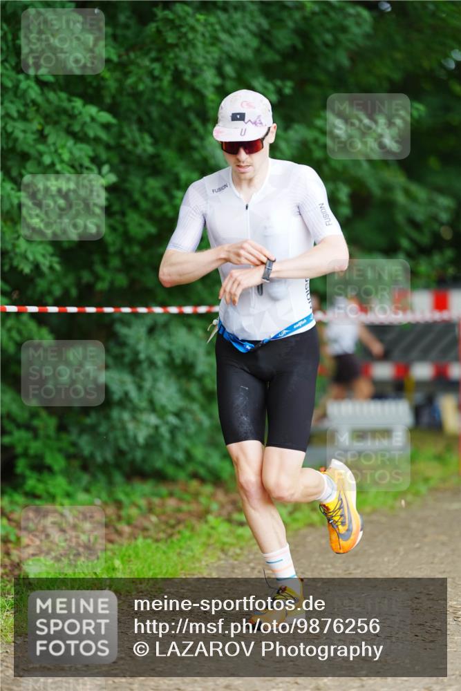 21.06.2026 - 29. Vierlanden-Triathlon LAZAROV Photography http://msf.ph/oto/9876256 21.06.2026 10:42:47 Laufen  meine-sportfotos.de