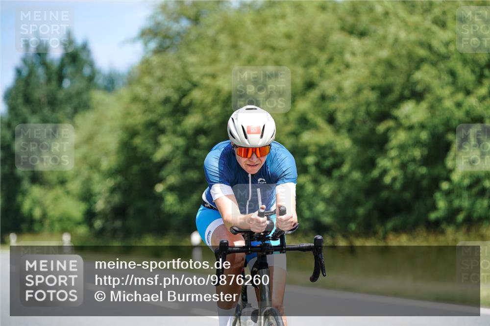 21.06.2026 - Viking Triathlon Michael Burmester http://msf.ph/oto/9876260 21.06.2026 12:54:47 Radfahren 45, 188, 241, 282, 327, 331, 386, 495, 578, 658, 663 meine-sportfotos.de