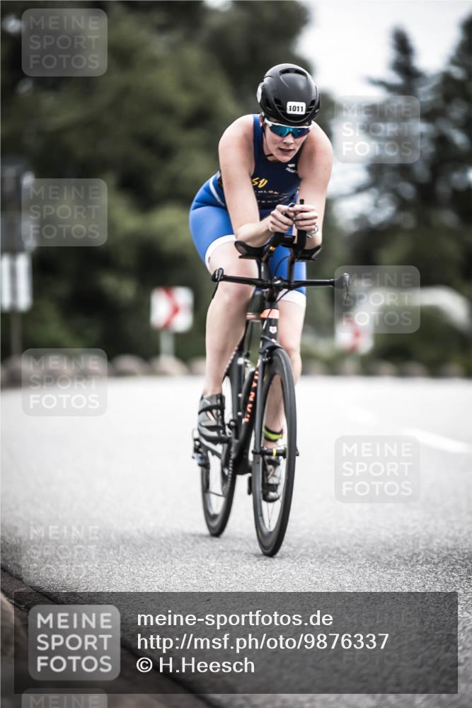 21.06.2026 - 29. Vierlanden-Triathlon H.Heesch http://msf.ph/oto/9876337 21.06.2026 12:32:58 Radfahren 755, 760, 1011, 1014 meine-sportfotos.de