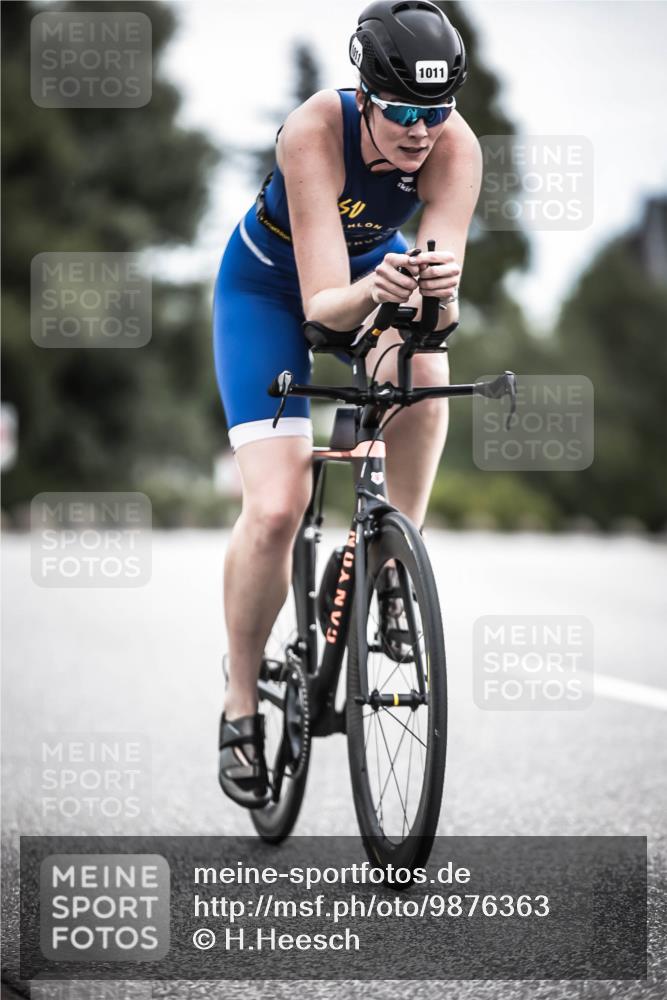 21.06.2026 - 29. Vierlanden-Triathlon H.Heesch http://msf.ph/oto/9876363 21.06.2026 12:32:59 Radfahren 755, 1011, 1014 meine-sportfotos.de