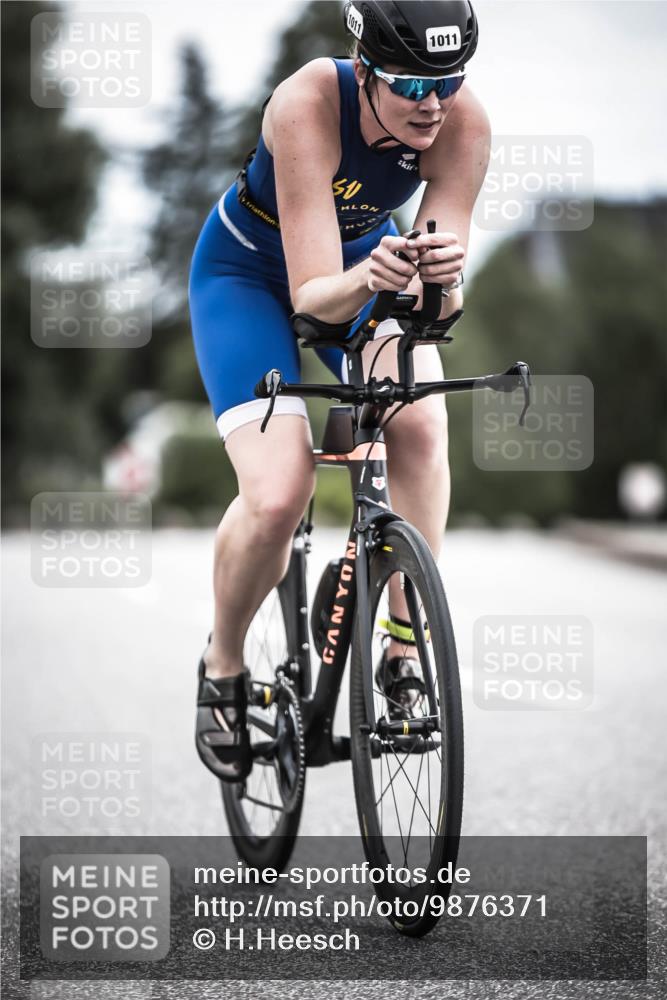 21.06.2026 - 29. Vierlanden-Triathlon H.Heesch http://msf.ph/oto/9876371 21.06.2026 12:32:59 Radfahren 755, 1011, 1014 meine-sportfotos.de