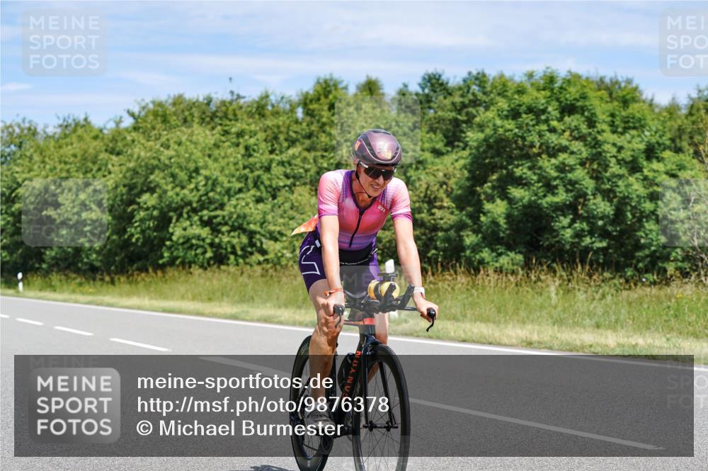 21.06.2026 - Viking Triathlon Michael Burmester http://msf.ph/oto/9876378 21.06.2026 12:55:05 Radfahren 45, 111, 116, 188, 241, 282, 327, 344, 386, 495, 541, 578 meine-sportfotos.de