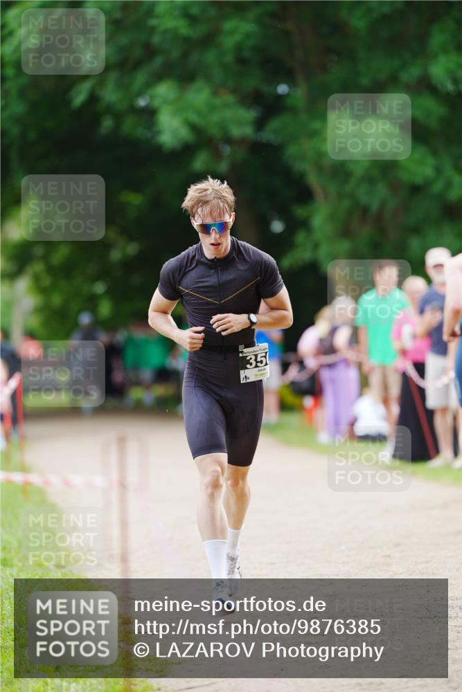 21.06.2026 - 29. Vierlanden-Triathlon LAZAROV Photography http://msf.ph/oto/9876385 21.06.2026 10:43:48 Laufen 35 meine-sportfotos.de