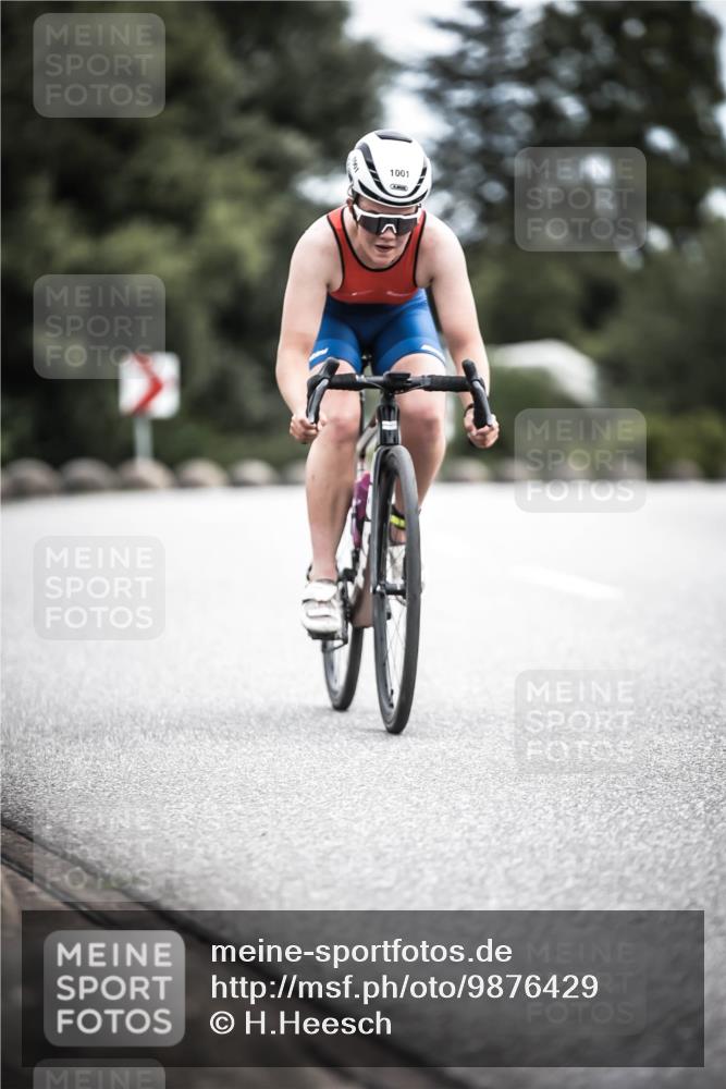21.06.2026 - 29. Vierlanden-Triathlon H.Heesch http://msf.ph/oto/9876429 21.06.2026 12:33:12 Radfahren 1001 meine-sportfotos.de