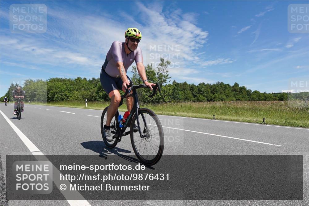 21.06.2026 - Viking Triathlon Michael Burmester http://msf.ph/oto/9876431 21.06.2026 13:25:59 Radfahren  meine-sportfotos.de