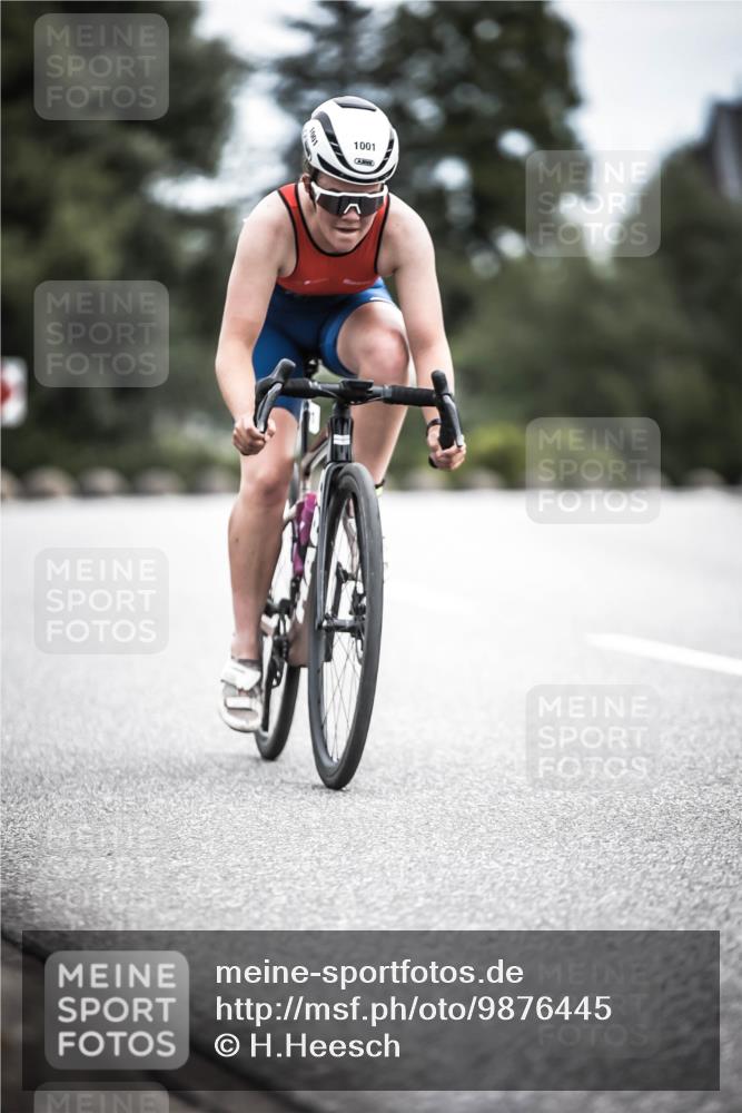 21.06.2026 - 29. Vierlanden-Triathlon H.Heesch http://msf.ph/oto/9876445 21.06.2026 12:33:12 Radfahren 1001 meine-sportfotos.de
