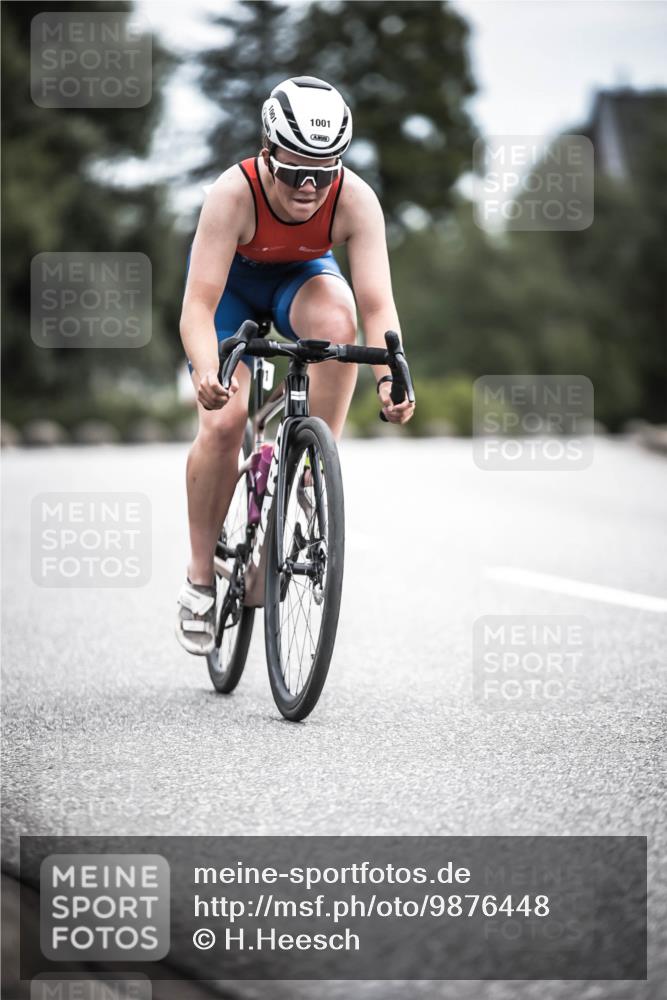 21.06.2026 - 29. Vierlanden-Triathlon H.Heesch http://msf.ph/oto/9876448 21.06.2026 12:33:12 Radfahren 1001 meine-sportfotos.de