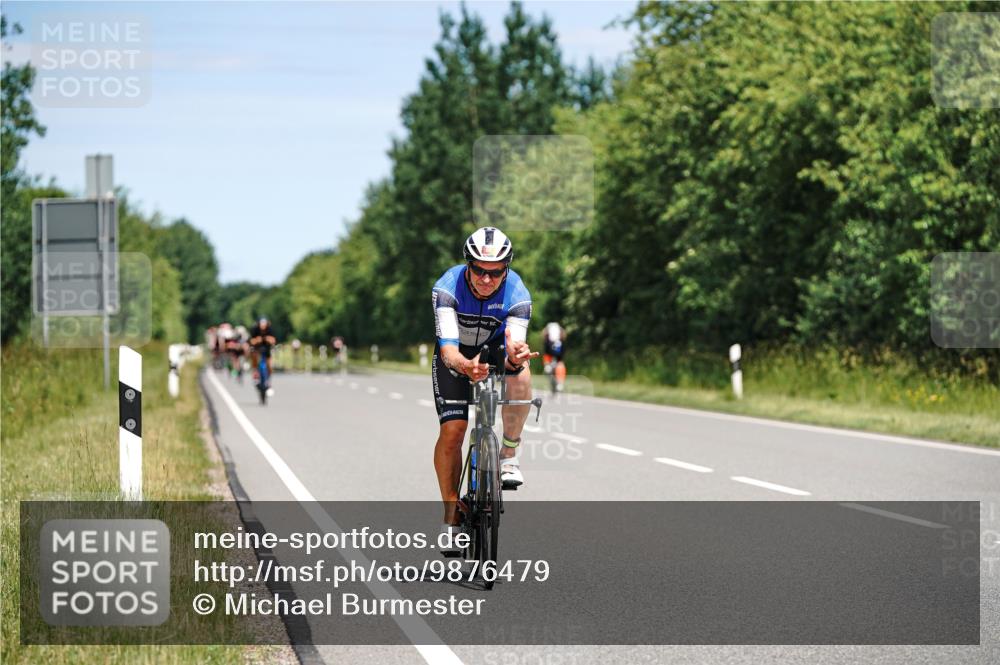 21.06.2026 - Viking Triathlon Michael Burmester http://msf.ph/oto/9876479 21.06.2026 12:55:54 Radfahren 56, 56, 172, 206, 247, 485, 567 meine-sportfotos.de