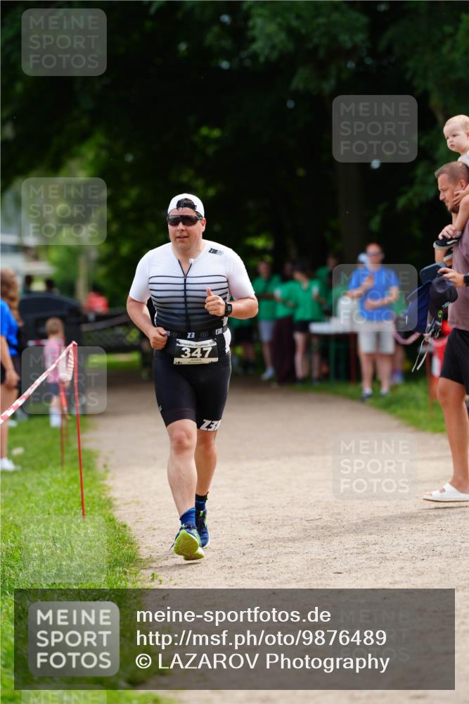 21.06.2026 - 29. Vierlanden-Triathlon LAZAROV Photography http://msf.ph/oto/9876489 21.06.2026 10:45:46 Laufen 238, 00, 23, 2026, 347 meine-sportfotos.de