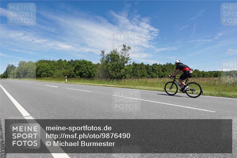 21.06.2026 - Viking Triathlon Michael Burmester http://msf.ph/oto/9876490 21.06.2026 13:27:42 Radfahren 60 meine-sportfotos.de