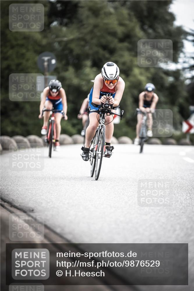 21.06.2026 - 29. Vierlanden-Triathlon H.Heesch http://msf.ph/oto/9876529 21.06.2026 12:33:27 Radfahren 1000, 1003, 1017 meine-sportfotos.de
