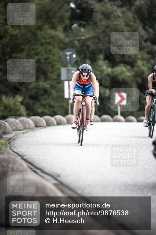 21.06.2026 - 29. Vierlanden-Triathlon H.Heesch http://msf.ph/oto/9876538 21.06.2026 12:33:28 Radfahren 1000, 1003, 1017 meine-sportfotos.de