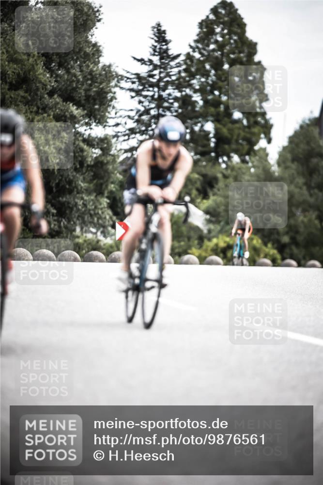 21.06.2026 - 29. Vierlanden-Triathlon H.Heesch http://msf.ph/oto/9876561 21.06.2026 12:33:29 Radfahren 1000, 1003, 1017 meine-sportfotos.de