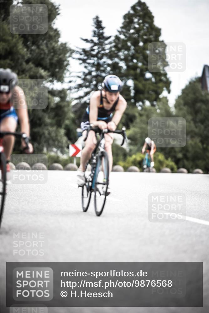 21.06.2026 - 29. Vierlanden-Triathlon H.Heesch http://msf.ph/oto/9876568 21.06.2026 12:33:29 Radfahren 1000, 1003, 1017 meine-sportfotos.de