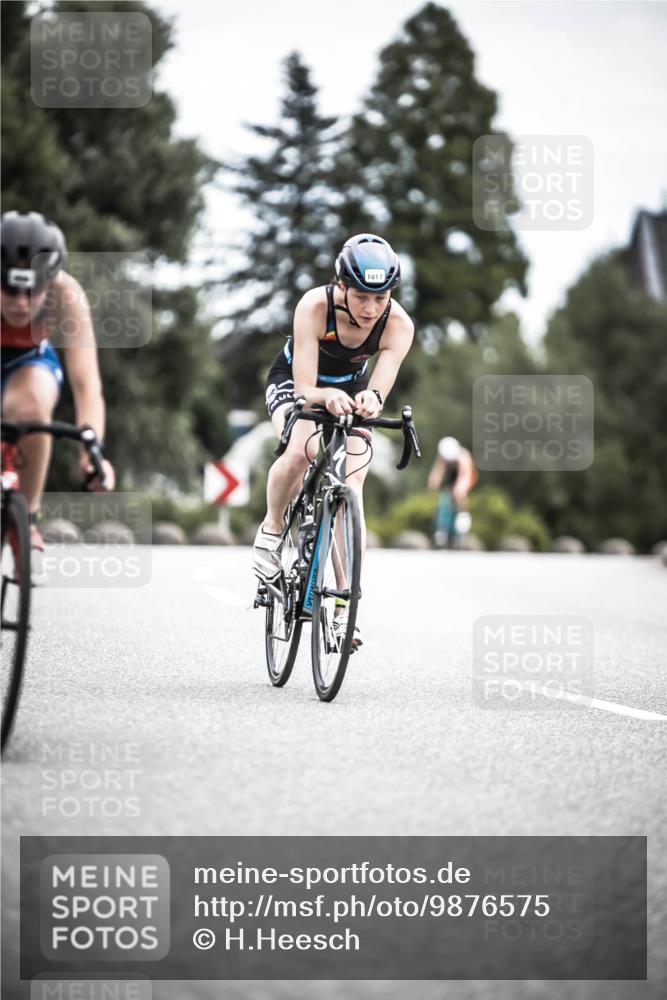 21.06.2026 - 29. Vierlanden-Triathlon H.Heesch http://msf.ph/oto/9876575 21.06.2026 12:33:29 Radfahren 1000, 1003, 1017 meine-sportfotos.de