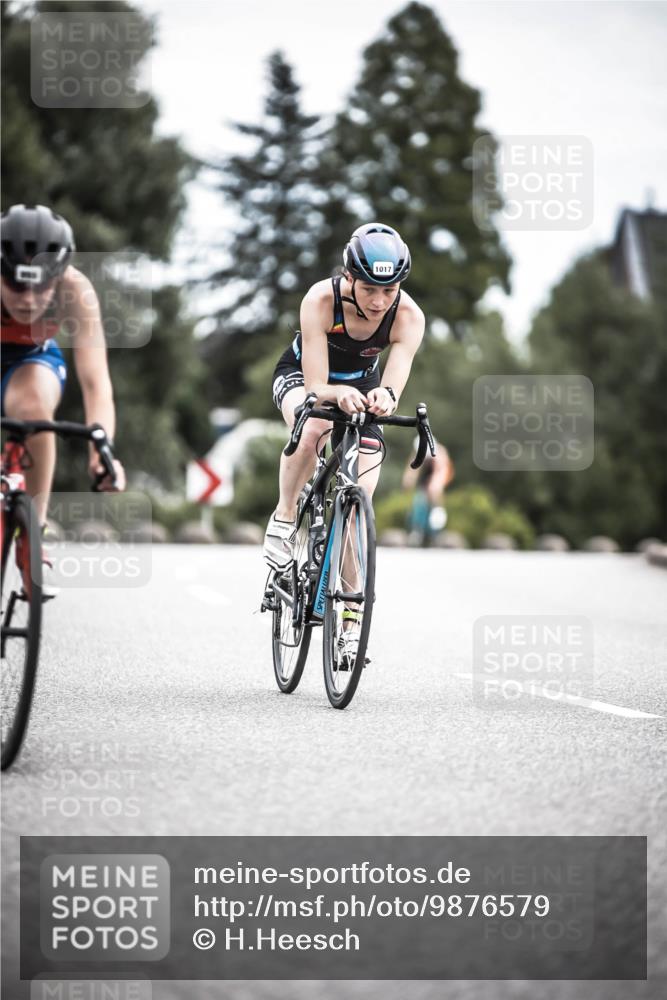 21.06.2026 - 29. Vierlanden-Triathlon H.Heesch http://msf.ph/oto/9876579 21.06.2026 12:33:29 Radfahren 1000, 1003, 1017 meine-sportfotos.de