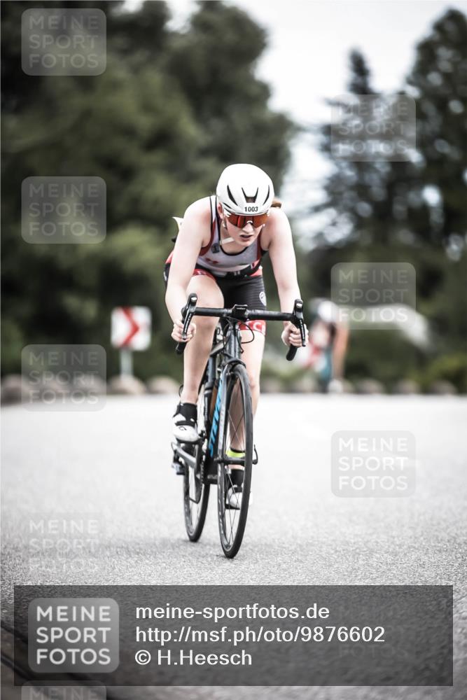 21.06.2026 - 29. Vierlanden-Triathlon H.Heesch http://msf.ph/oto/9876602 21.06.2026 12:33:30 Radfahren 996, 1000, 1003, 1017 meine-sportfotos.de
