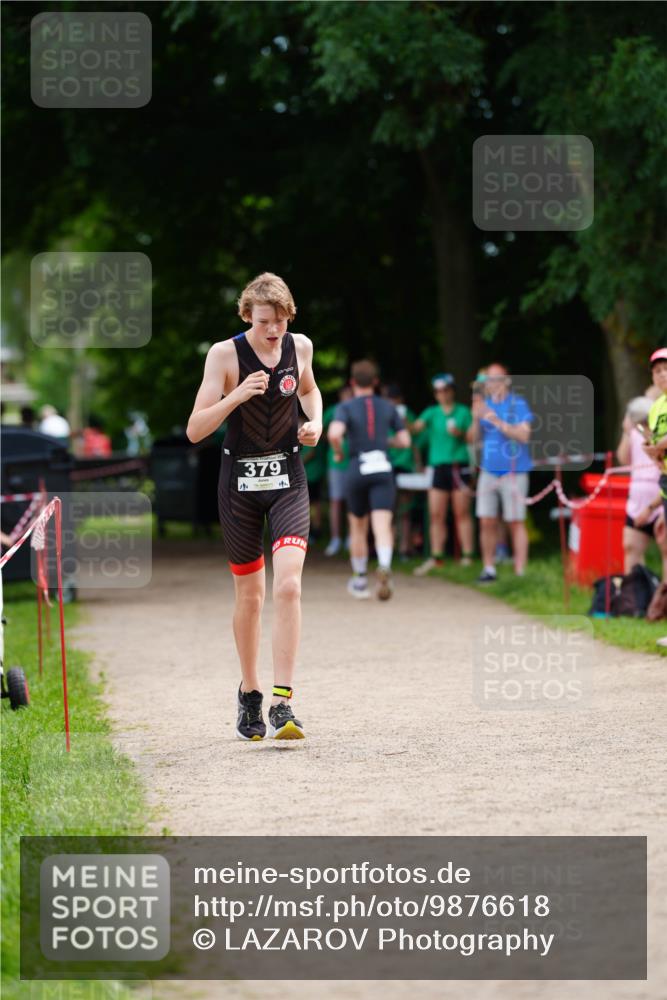 21.06.2026 - 29. Vierlanden-Triathlon LAZAROV Photography http://msf.ph/oto/9876618 21.06.2026 10:46:51 Laufen 379 meine-sportfotos.de