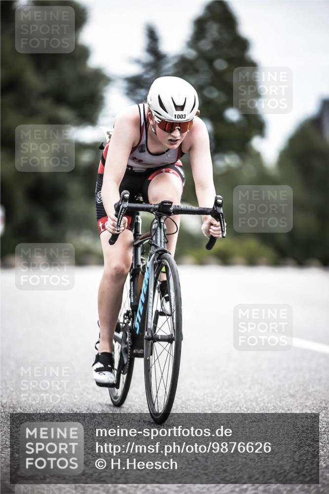 21.06.2026 - 29. Vierlanden-Triathlon H.Heesch http://msf.ph/oto/9876626 21.06.2026 12:33:31 Radfahren 996, 1000, 1003, 1017 meine-sportfotos.de