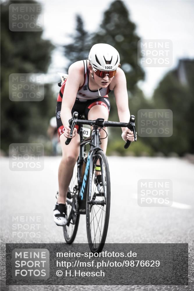 21.06.2026 - 29. Vierlanden-Triathlon H.Heesch http://msf.ph/oto/9876629 21.06.2026 12:33:31 Radfahren 996, 1000, 1003, 1017 meine-sportfotos.de