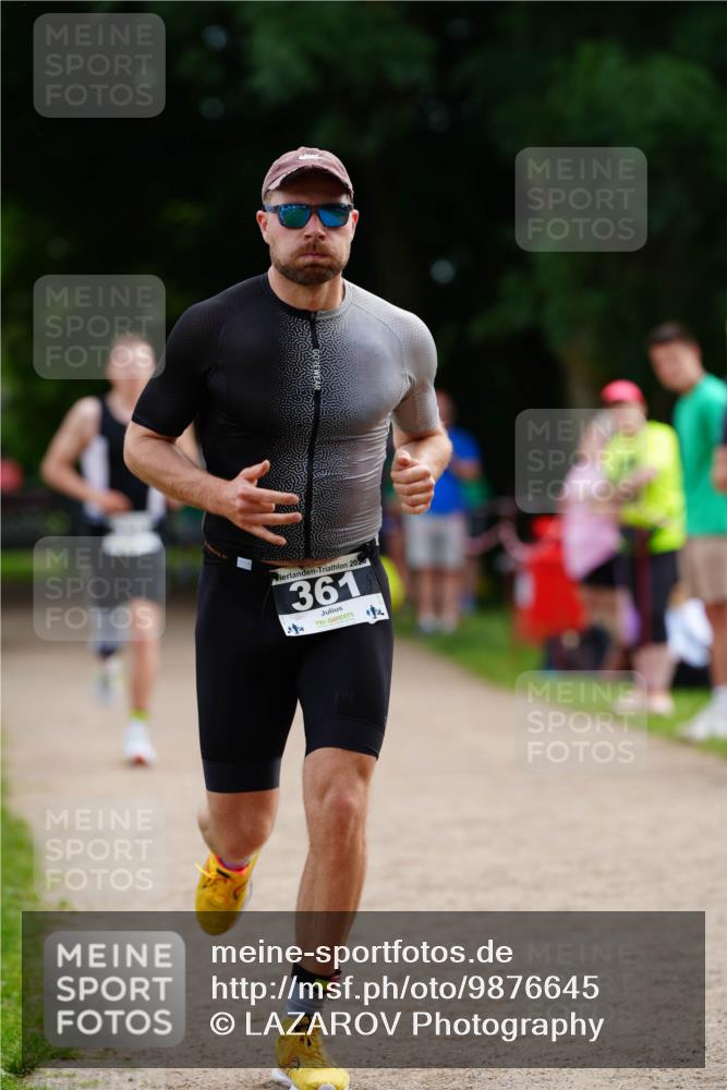 21.06.2026 - 29. Vierlanden-Triathlon LAZAROV Photography http://msf.ph/oto/9876645 21.06.2026 10:47:04 Laufen 202, 361 meine-sportfotos.de