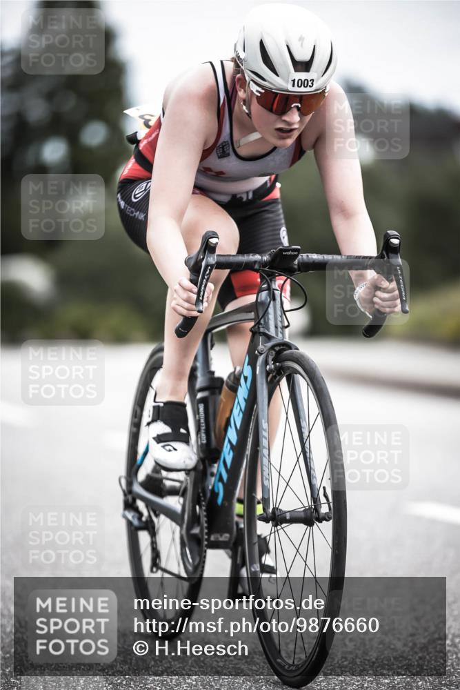 21.06.2026 - 29. Vierlanden-Triathlon H.Heesch http://msf.ph/oto/9876660 21.06.2026 12:33:31 Radfahren 996, 1000, 1003, 1017 meine-sportfotos.de