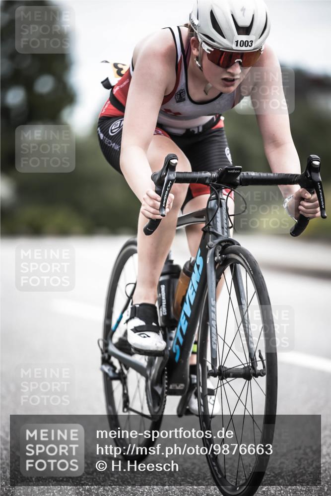 21.06.2026 - 29. Vierlanden-Triathlon H.Heesch http://msf.ph/oto/9876663 21.06.2026 12:33:31 Radfahren 996, 1000, 1003, 1017 meine-sportfotos.de