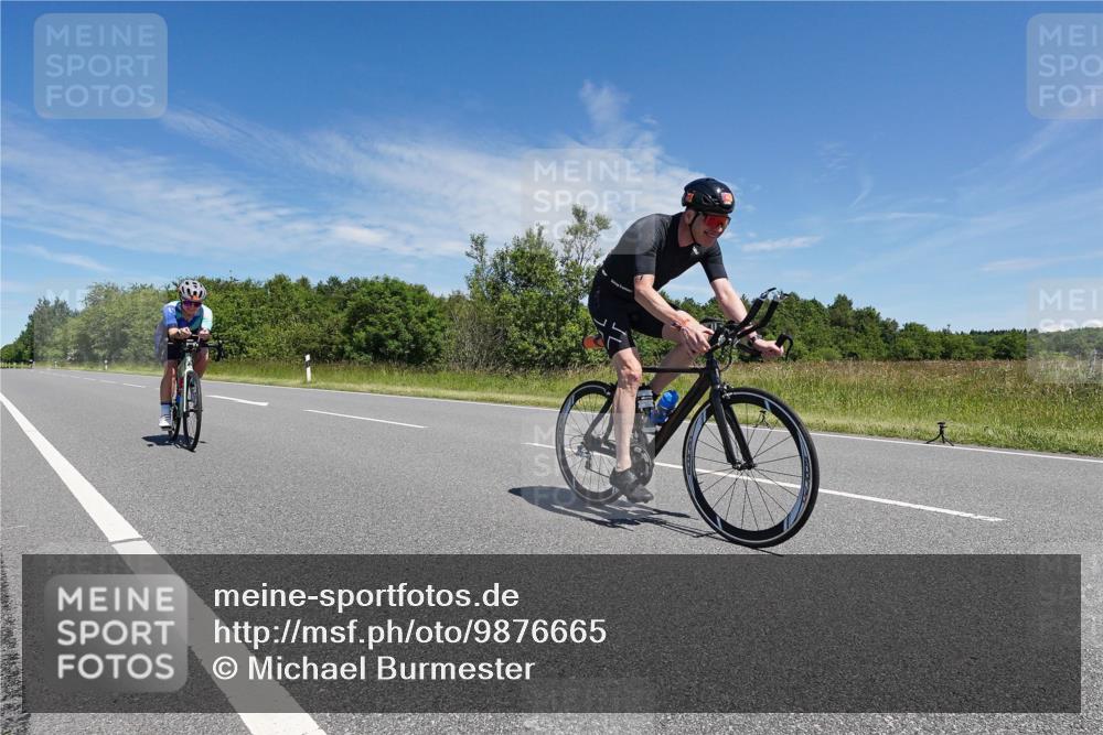 21.06.2026 - Viking Triathlon Michael Burmester http://msf.ph/oto/9876665 21.06.2026 13:33:19 Radfahren 421 meine-sportfotos.de