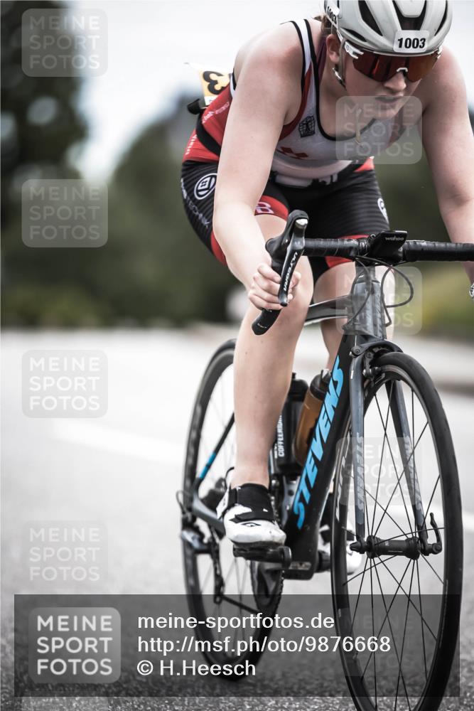 21.06.2026 - 29. Vierlanden-Triathlon H.Heesch http://msf.ph/oto/9876668 21.06.2026 12:33:31 Radfahren 996, 1000, 1003, 1017 meine-sportfotos.de