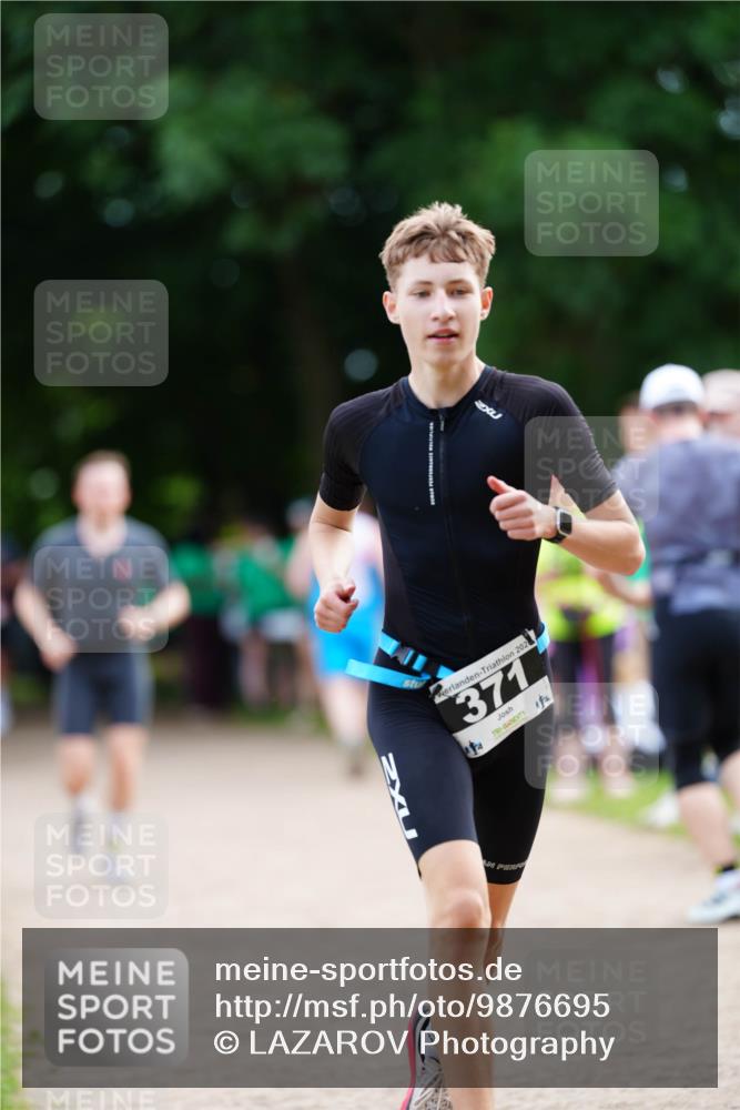 21.06.2026 - 29. Vierlanden-Triathlon LAZAROV Photography http://msf.ph/oto/9876695 21.06.2026 10:47:25 Laufen 202, 371, 2 meine-sportfotos.de