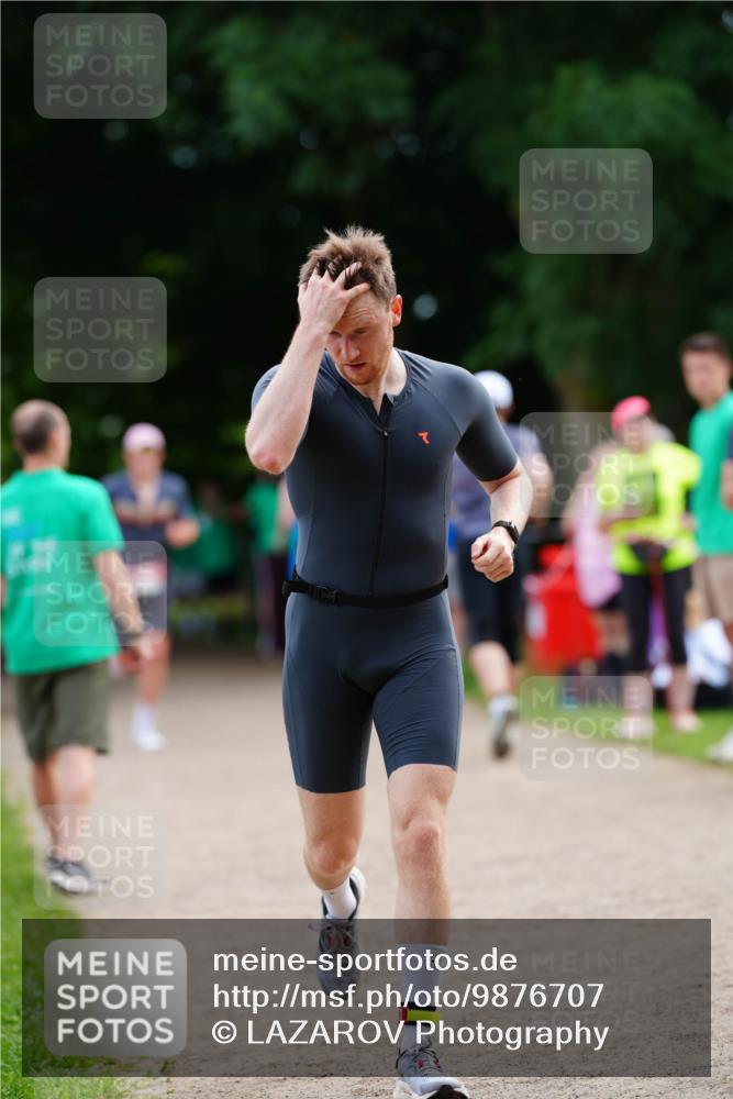 21.06.2026 - 29. Vierlanden-Triathlon LAZAROV Photography http://msf.ph/oto/9876707 21.06.2026 10:47:28 Laufen  meine-sportfotos.de